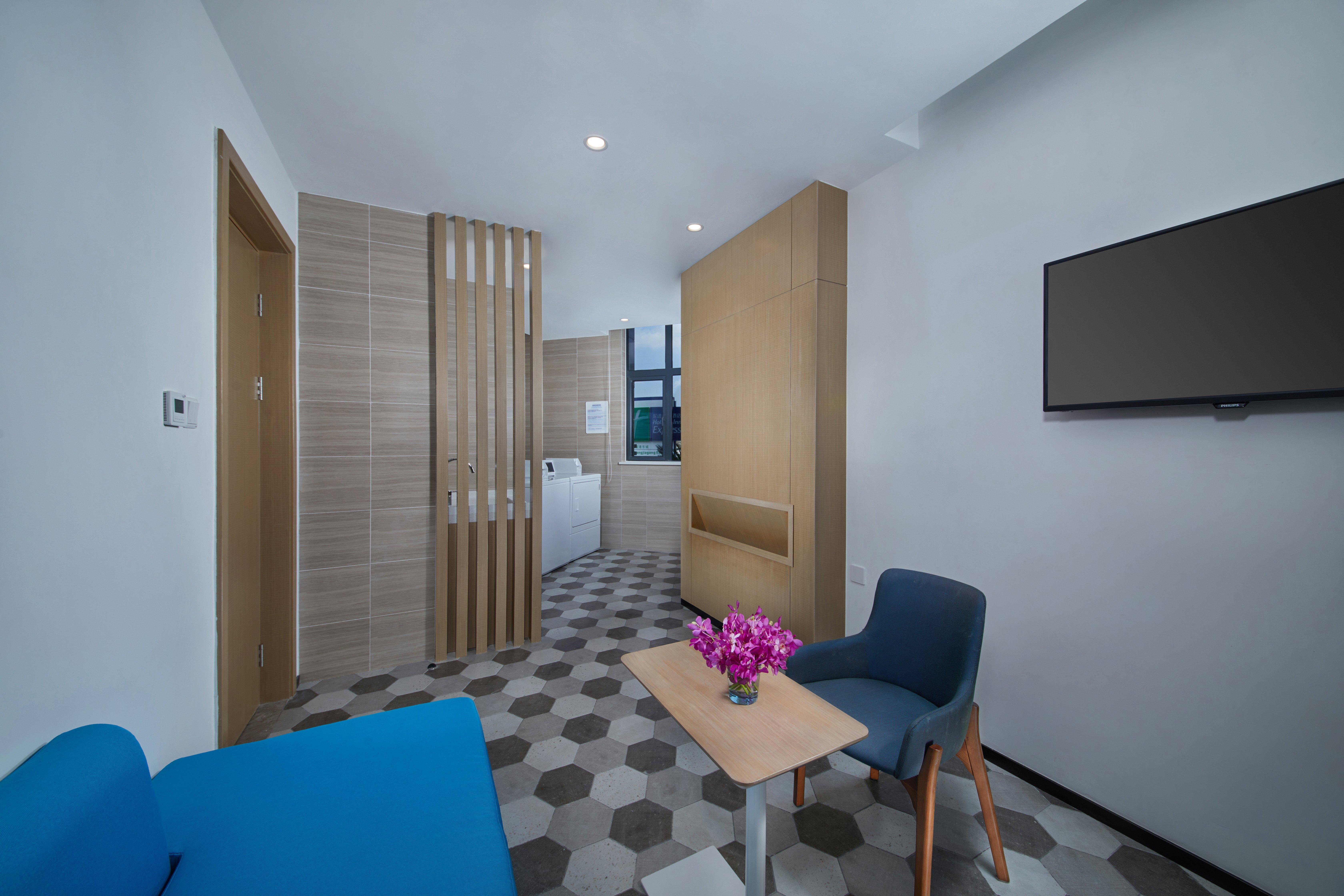 Holiday Inn Express Zhangjiagang East By Ihg Экстерьер фото